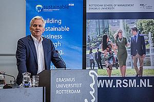 Turntoo founder Thomas Rau at the RSM Sustainability Forum 2017
