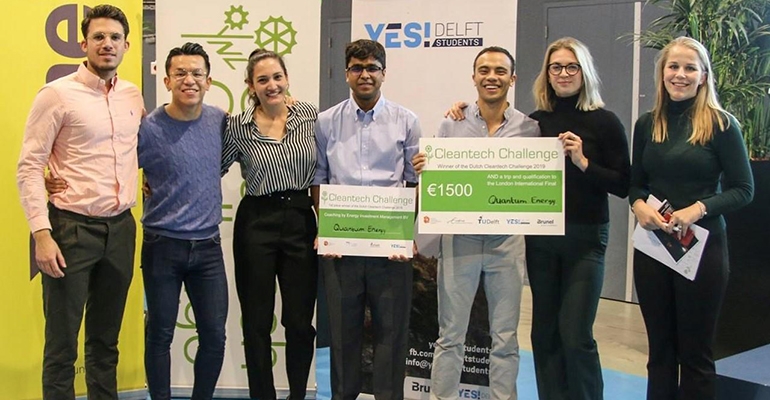 Winning business plan to bring light into Guatemalan homes