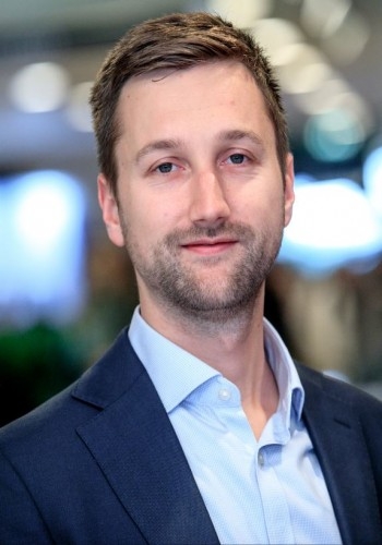 Erasmus thesis hub image