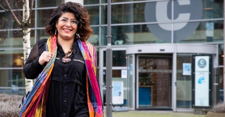 Alumna Nisreen: a refugee’s business school story