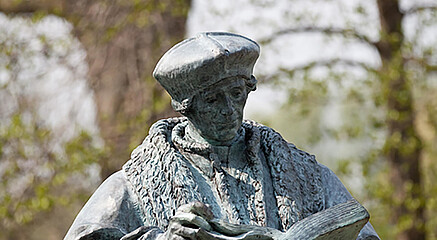 Erasmus statue