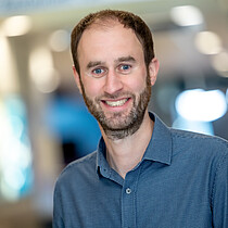  Dr Steve Kennedy