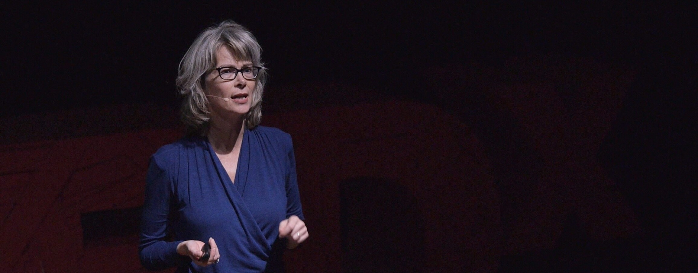Gail Whiteman, Professor of Sustainability, Management and Climate Change at RSM, sharing her perspectives on how companies can deal with sustainability challenges during her TEDxRSM talk.