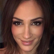 Annie Camarioti
