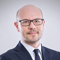 Profile picture of Professor Andreas Hirschi.