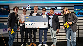 Audience Award winners Tomás Guerreiro Gomes, Stein Bongers and Dion Lodder with Han Go, owner of Go-Tan