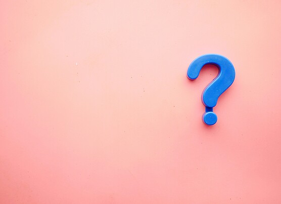 Are humans on chat forums being replaced by AI?