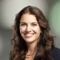 Portrait of Cynthia de Koning