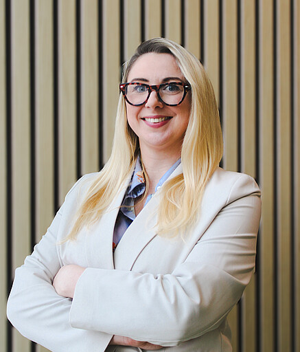 Portrait of the Marketing Officer for the Online Masters Programmes at Rotterdam School of Management