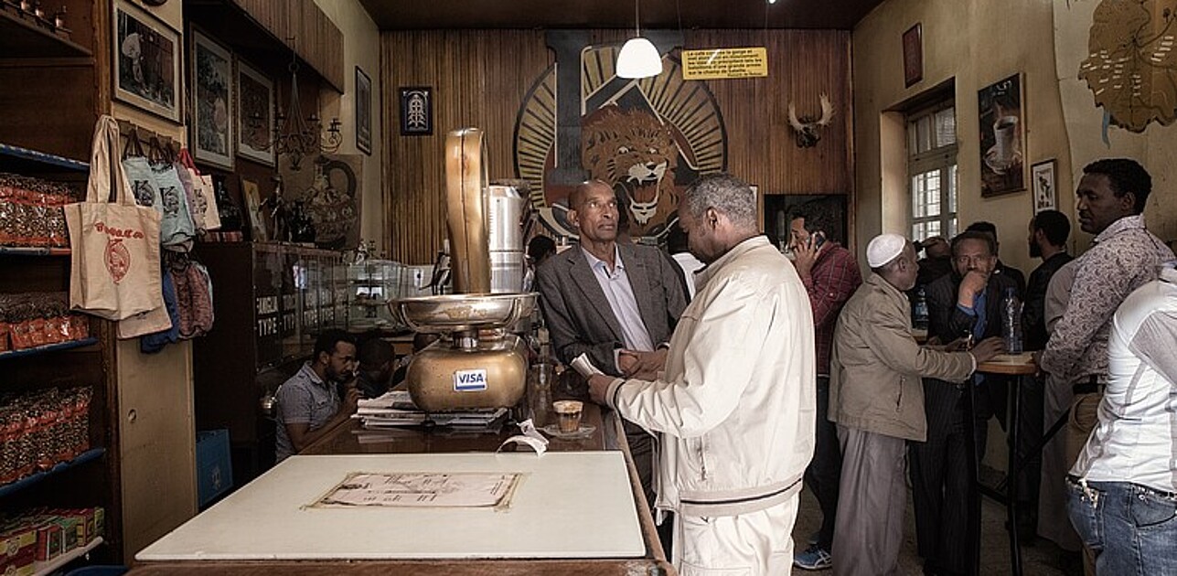 Photo: Bar in Addis Abeba, Ethiopia, where this study was partially conducted. (CC BY-NC-ND 2.0, Andrea Moroni)