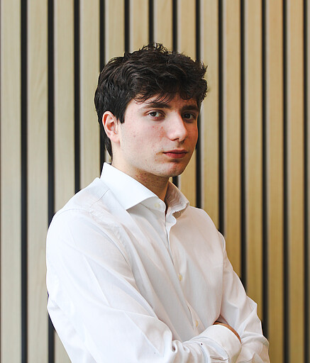 Portrait of the Marketing Student Assistant for the Online Masters Programmes at Rotterdam School of Management