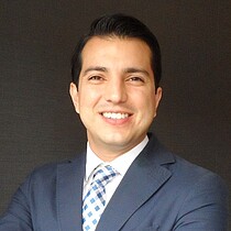 Dr Juan P. Madiedo